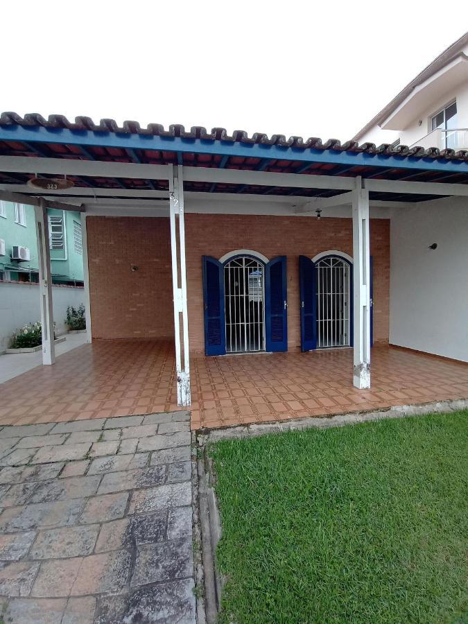 Villa Casa Praia Grande Com Churrasqueira Ubatuba Exterior foto